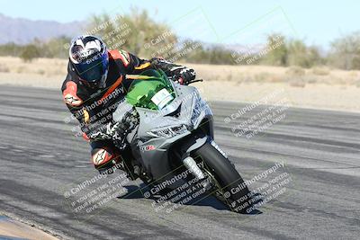 media/Dec-04-2025-Racers Edge (Thu) [[5ebc9f124d]]/3-B Group/3-Session 2 (Turn 7 Inside)/